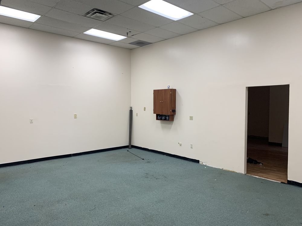 50 Howe Ave, Millbury, MA 01527